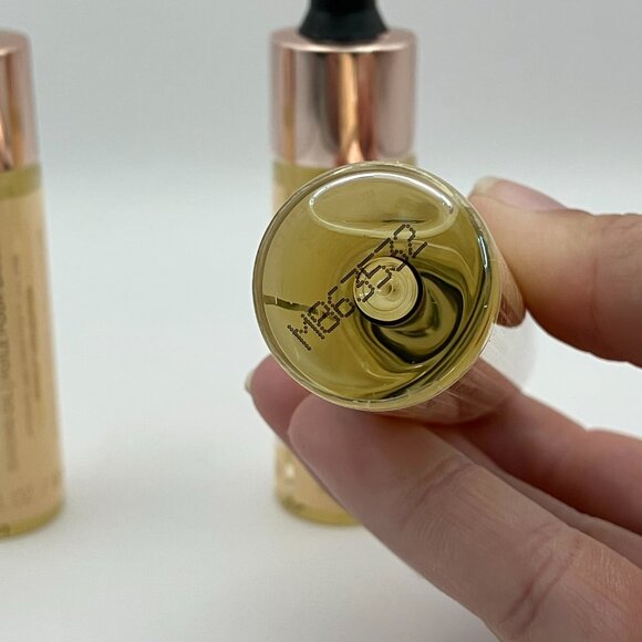 Makeup Revolution London Baking Oil Long-Lasting 0.61 Oz 18 ml Pack Of 3 Pieces - Picture 8 of 9